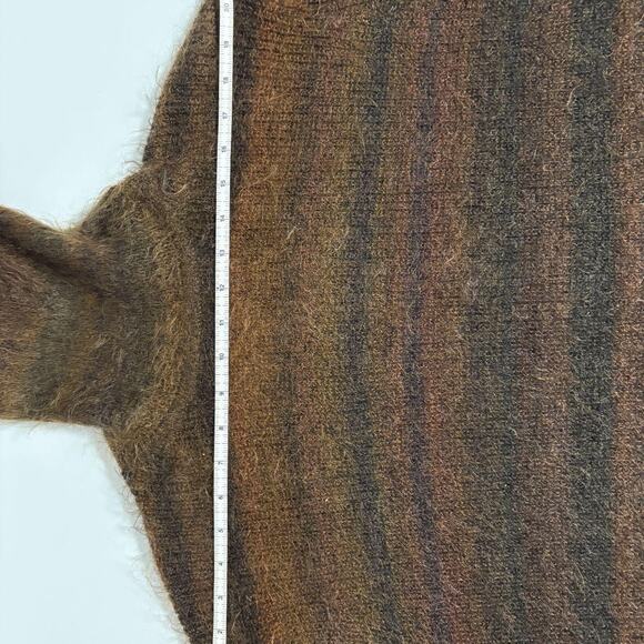 SO Striped Mohair Turtleneck Sweater L - Picture 7 of 10
